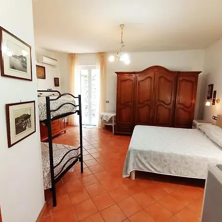La Piccola Gemma Apartment
